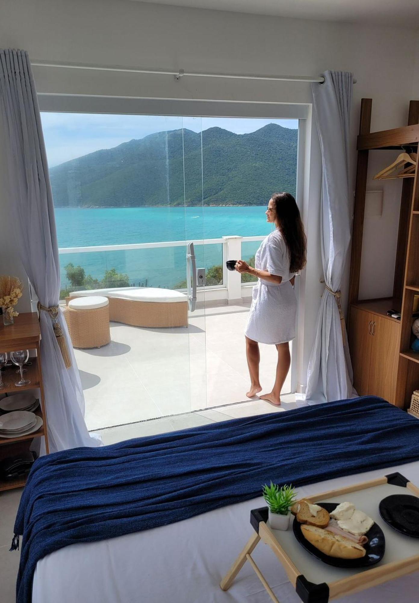 Acomodacoes Luxuosas Com Vista Espetacular - Flat E Suite Vip Arraial do Cabo Exterior photo